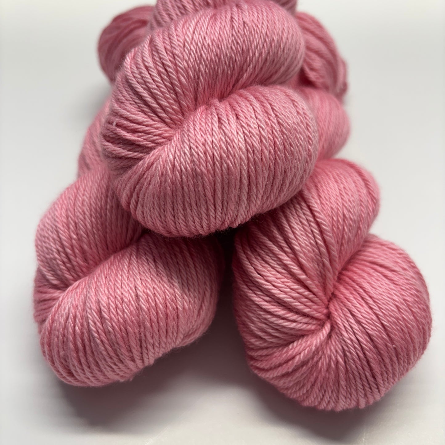 Dahlia - Silken Merino DK