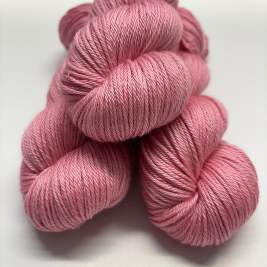 Dahlia - Silken Merino DK