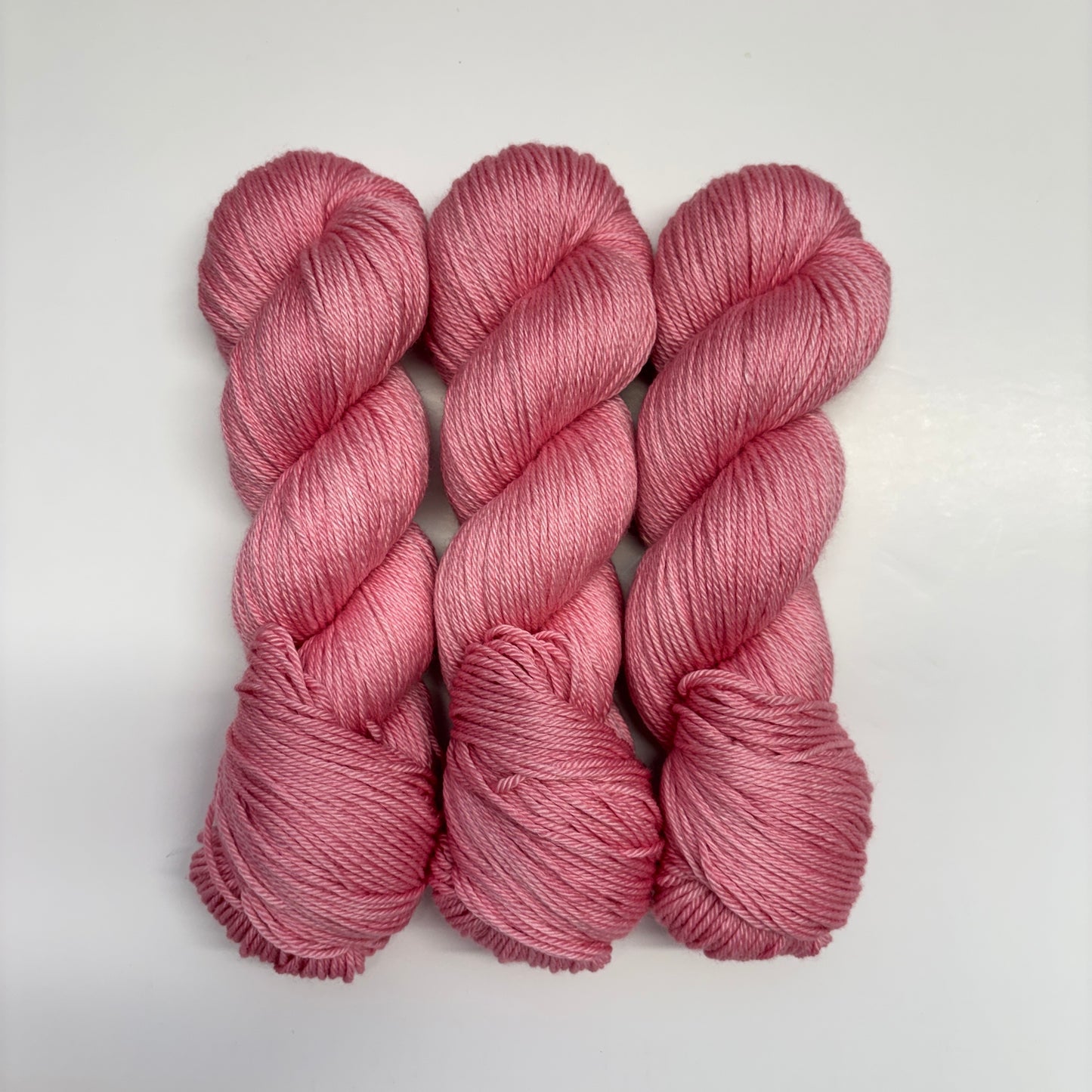Dahlia - Silken Merino DK