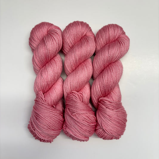 Dahlia - Silken Merino DK