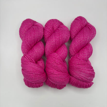 Electric Rose - Merino Lurex Fingering