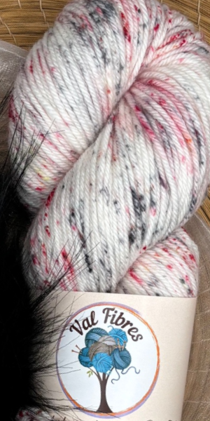 Hat Kit White Butterfly - Merino Dk